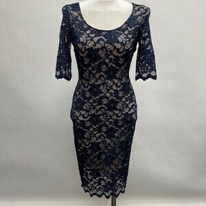 Belle Badgley Mischka Women's Bodycon Dress Size 4 Navy Blue Beige Floral Lace
